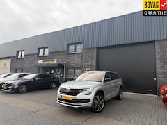 Skoda Kodiaq - 1.5 TSI Sportline Business | 1E EIGENAAR | 3/6/12 MND GARANTIE | AUTOMAAT | PANO | LED | D
