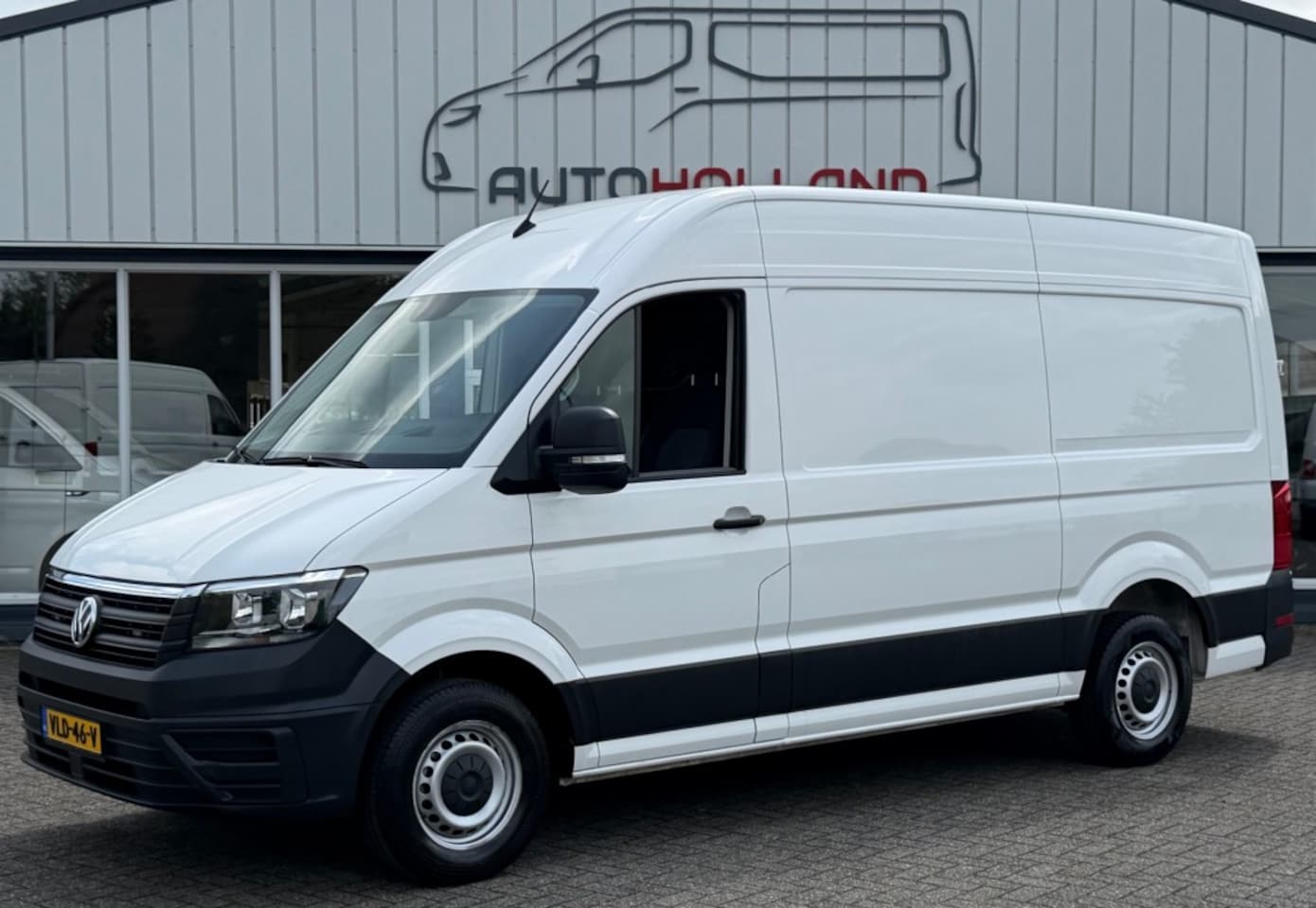 Volkswagen Crafter - 2.0 TDI 75KW 102PK EURO 6 AIRCO/ CRUISE CONTROL/ ORIGINEEL AUDIO/ 100% DEALERONDERHOUDEN - AutoWereld.nl