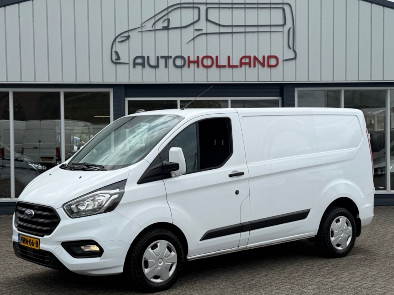 Ford Transit Custom - 2.0 TDCI 96KW 131PK AUTOMAAT EURO 6 AIRCO/ CRUISE CONTROL/ CAMERA/ 100% DEALERONDERHOUDEN - AutoWereld.nl