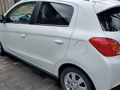 Mitsubishi Space Star - 1.0 Bright