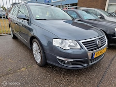 Volkswagen Passat Variant - 1.8 TFSI Trendline. LET OP ADRES