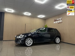 Volkswagen Golf - 1.4 TSI Connected Series * 1e Eig / Automaat / Panoramadak / Navigatie / Camera / NL Auto