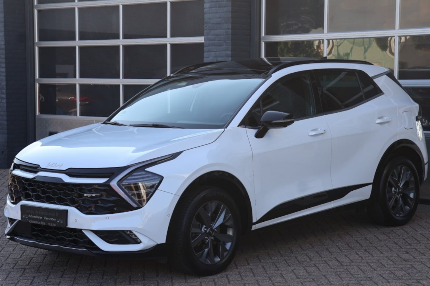 Kia Sportage - 1.6 T-Gdi HEV automaat GT line, panoramadak - AutoWereld.nl