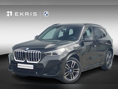 BMW X1 - xDrive25e Optimized Edition M Sport | Trekhaak | Schuif-kanteldak | 19 Inch | Adaptieve LE