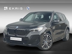 BMW iX1 - xDrive30 | M Sportpakket | Panoramadak | Head-Up Display | Trekhaak | Harman-Kardon | Driv