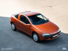Opel Tigra - 1.4i-16V | 1e eign. | Apache Metallic | ZGAN