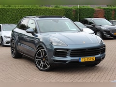 Porsche Cayenne - 3.0 / Panoramadak / 360Camera / Achterasbesturing / Adaptieve Stoelen / Luchtvering / 21''