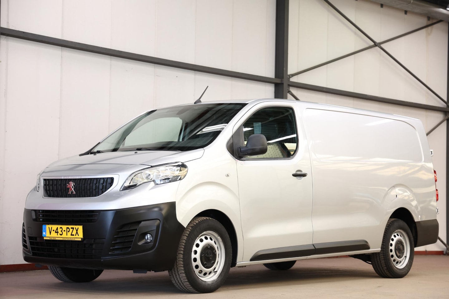 Peugeot Expert - 2.0 180PK AUTOMAAT L3H1 LANG - AutoWereld.nl