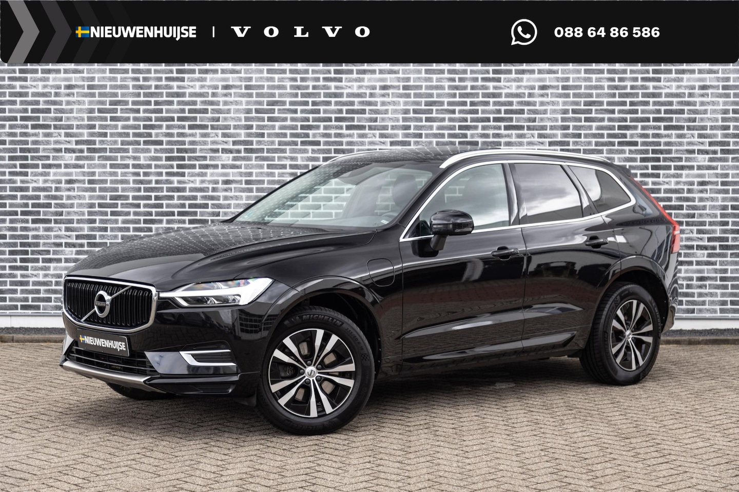 Volvo XC60 - 2.0 T8 Twin Engine AWD Momentum Pro | Plug-in Hybrid (PHEV)| Trekhaak | Achteruitrijcamera - AutoWereld.nl