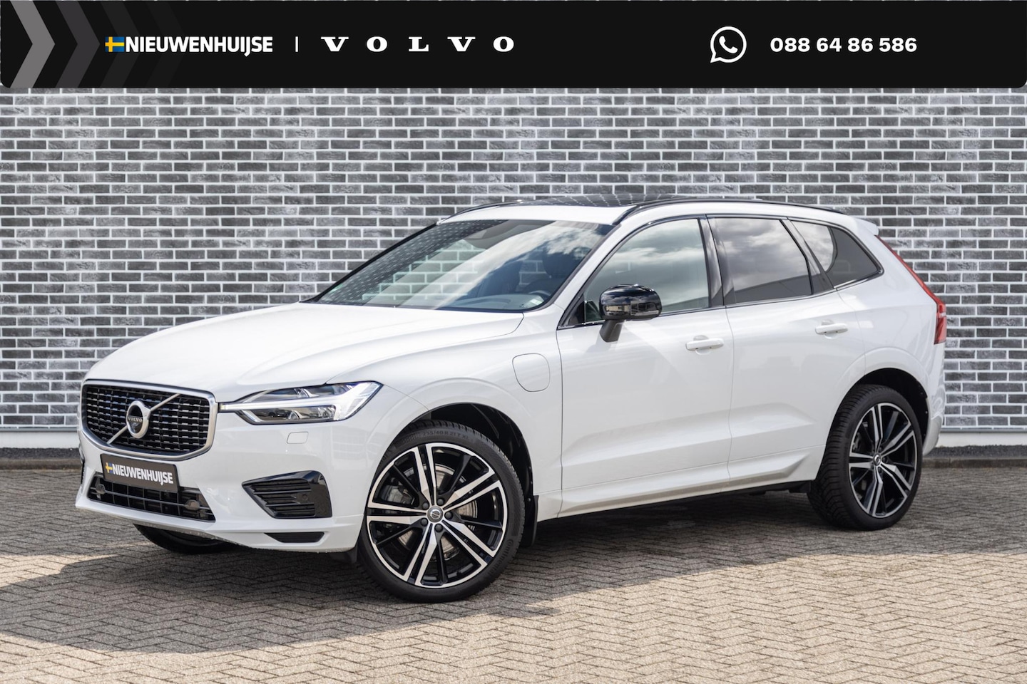 Volvo XC60 - 2.0 T8 Twin Engine AWD R-Design | Plug-in Hybrid (PHEV) | 360 Graden Camera | Trekhaak | P - AutoWereld.nl