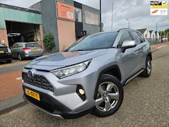 Toyota RAV4 - 2.5 Hybrid Style GARANTIE