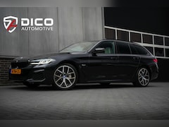 BMW 5-serie Touring - 530e 293 pk Business Edition Plus M-Sportpakket / NL-Auto/ Laser-Koplamp/ Pano-Dak/ 89%SOH