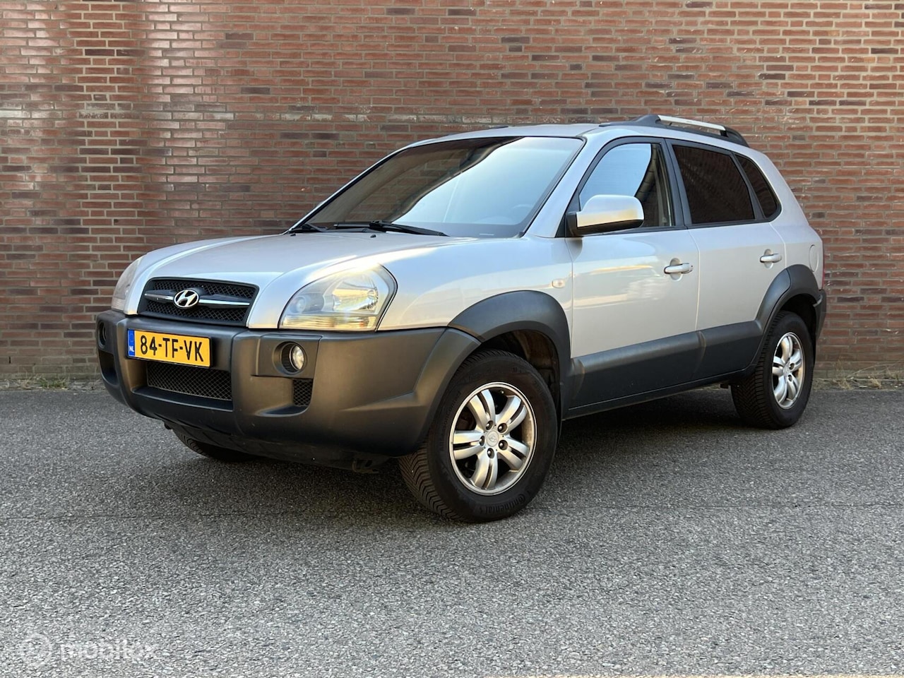 Hyundai Tucson - 2.0i Style World Cup edition |Koppeling stuk! - AutoWereld.nl