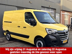 Renault Master - T28 2.3 dCi 135 L1H1 Airco Cruise controle Trekhaak 2500kg trekgewicht Achteruitrijcamera