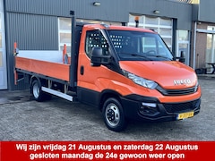 Iveco Daily - 35C14 2.3 375 Laadklep 500kg Trekhaak 3500kg trekgewicht Airco 2-Persoons Open laadbak Pic