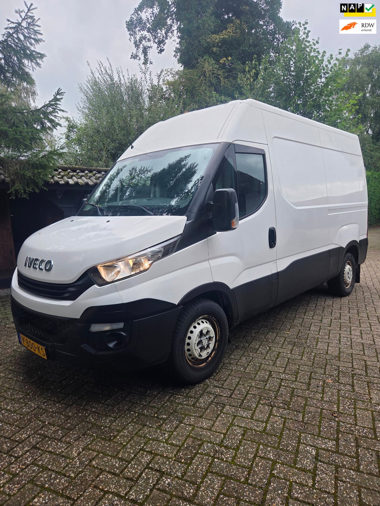 Iveco Daily - 35S12V 2.3 352 Euro 6 - AutoWereld.nl