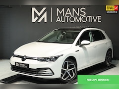 Volkswagen Golf - 1.5 eTSI ACT / PANO / HUD / ACC / MEMORY / MASSAGE / CARPLAY / STUUR+STOELVERW