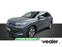 Volkswagen Tiguan - Limited Edition 1.5 eHybrid 150 kW / 204 PK DSG | Trekhaak wegklapbaar | Design pakket dar