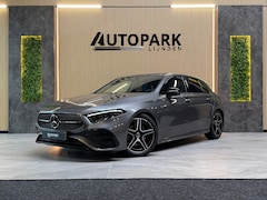 Mercedes-Benz A-klasse - 180 AMG Line BTW|GARANTIE|CAMERA|NIGHTPAKKET|DODEHOEK|KEYLESS|SFEERVERLICHTING|DEALER ONDE