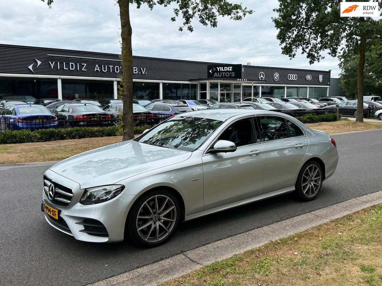 Mercedes-Benz E-klasse - E200 d Aut9/AMG-Line/Memory/Leder/Digital/BTW - AutoWereld.nl