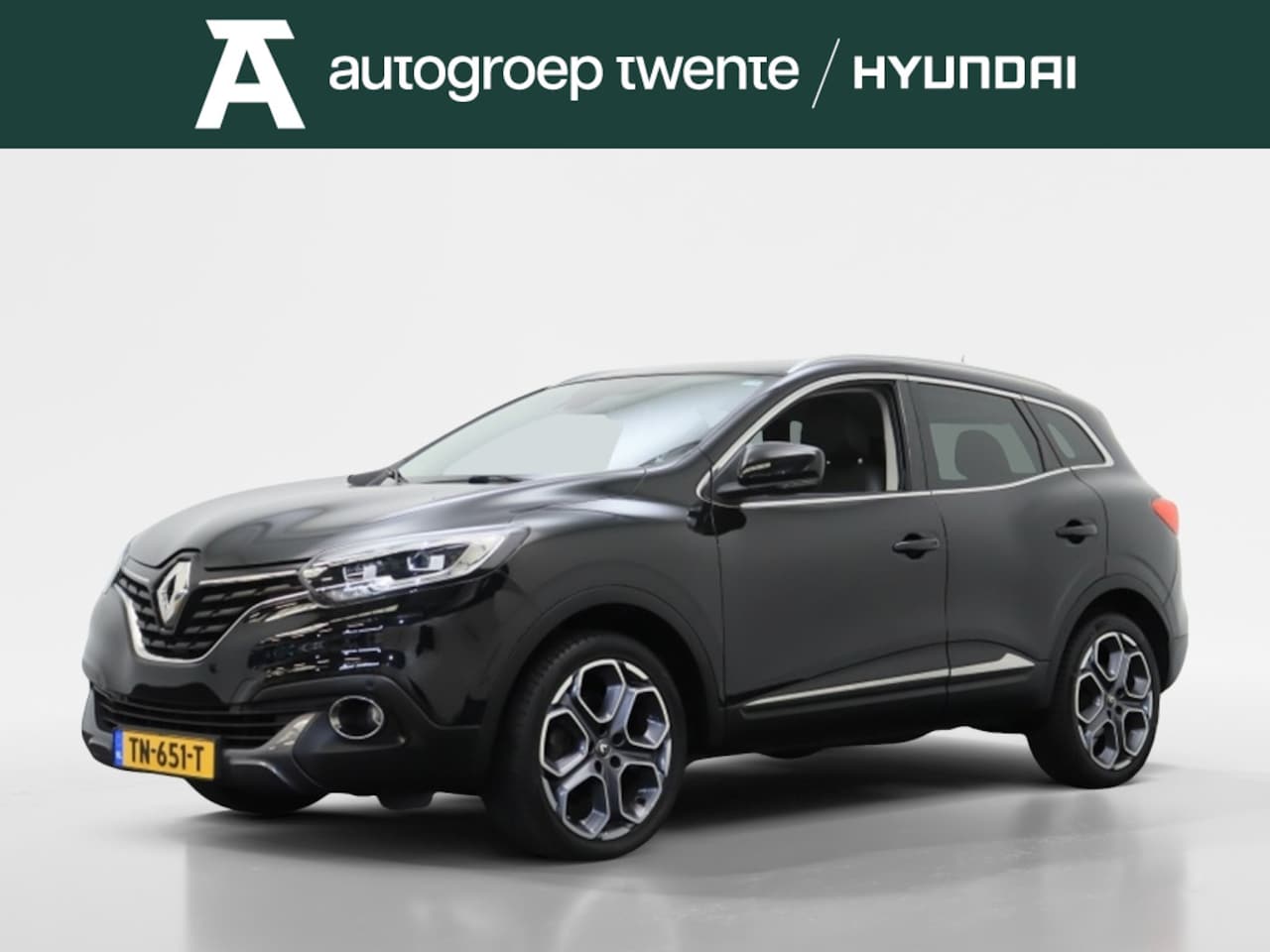 Renault Kadjar - 1.2 TCe Intens | Stoelverwarming | LED | Navigatie | All Seasons | - AutoWereld.nl