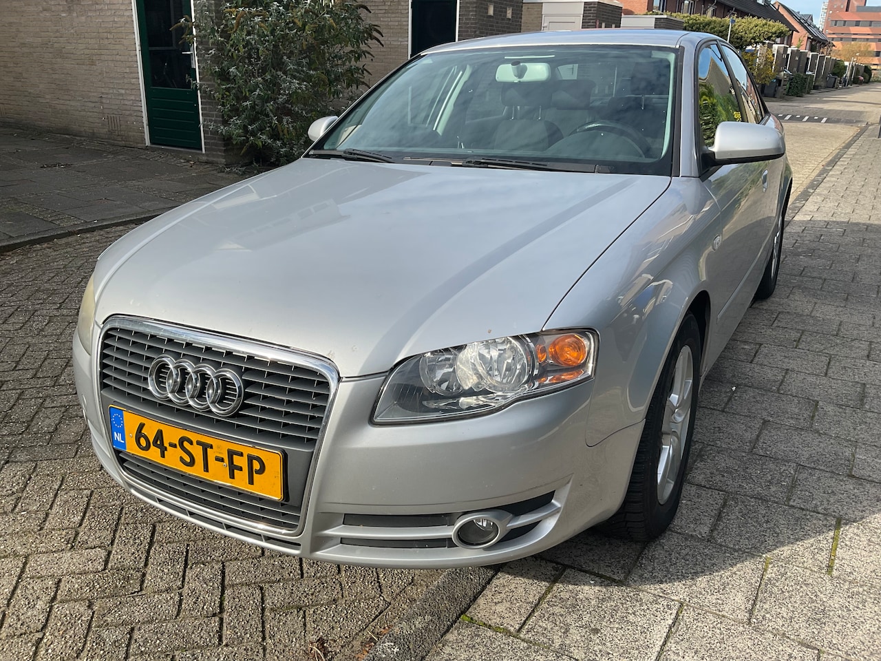 Audi A4 Limousine - Sedan - AutoWereld.nl