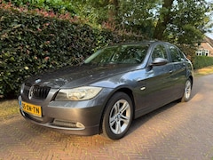 BMW 3-serie - 318i Business Line