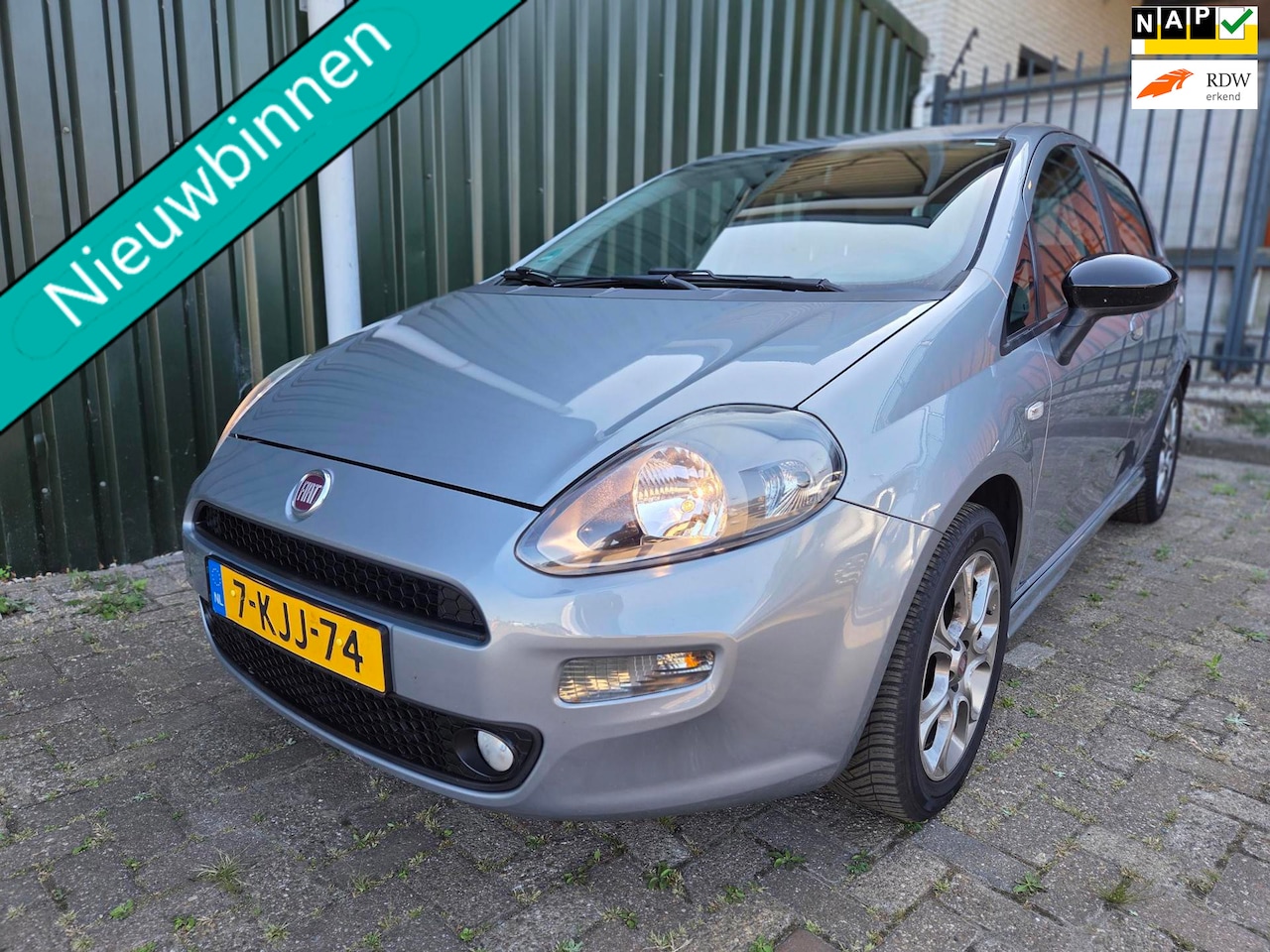 Fiat Punto Evo - 0.9 TwinAir Pop CARPLAY - AutoWereld.nl