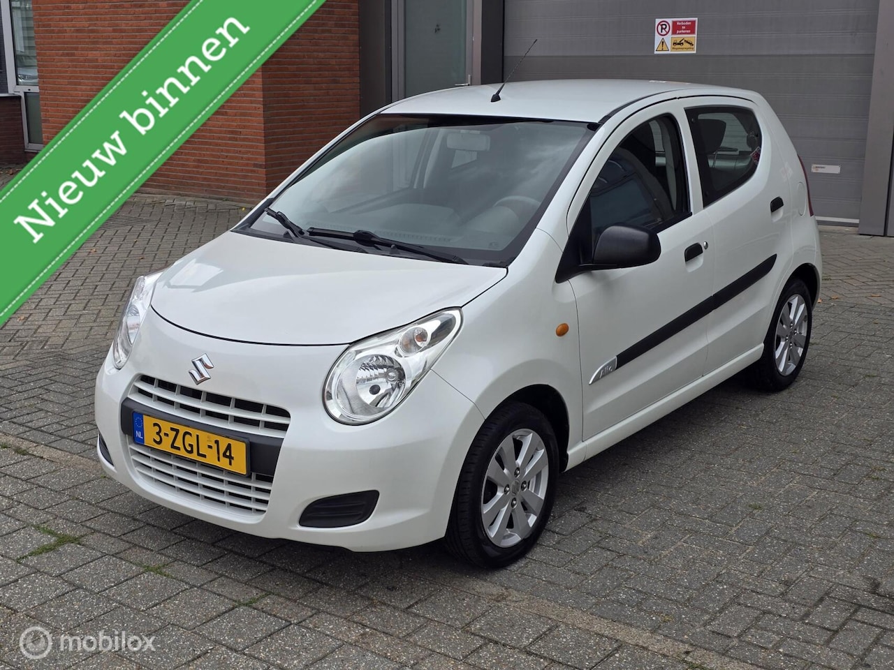 Suzuki Alto - 1.0 Celebration EASSS✅️Airco✅️Apk✅️ - AutoWereld.nl