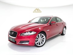 Jaguar XF - 3.0 V6 340PK. schuifkanteldak|Camera|Navigatie|Leder