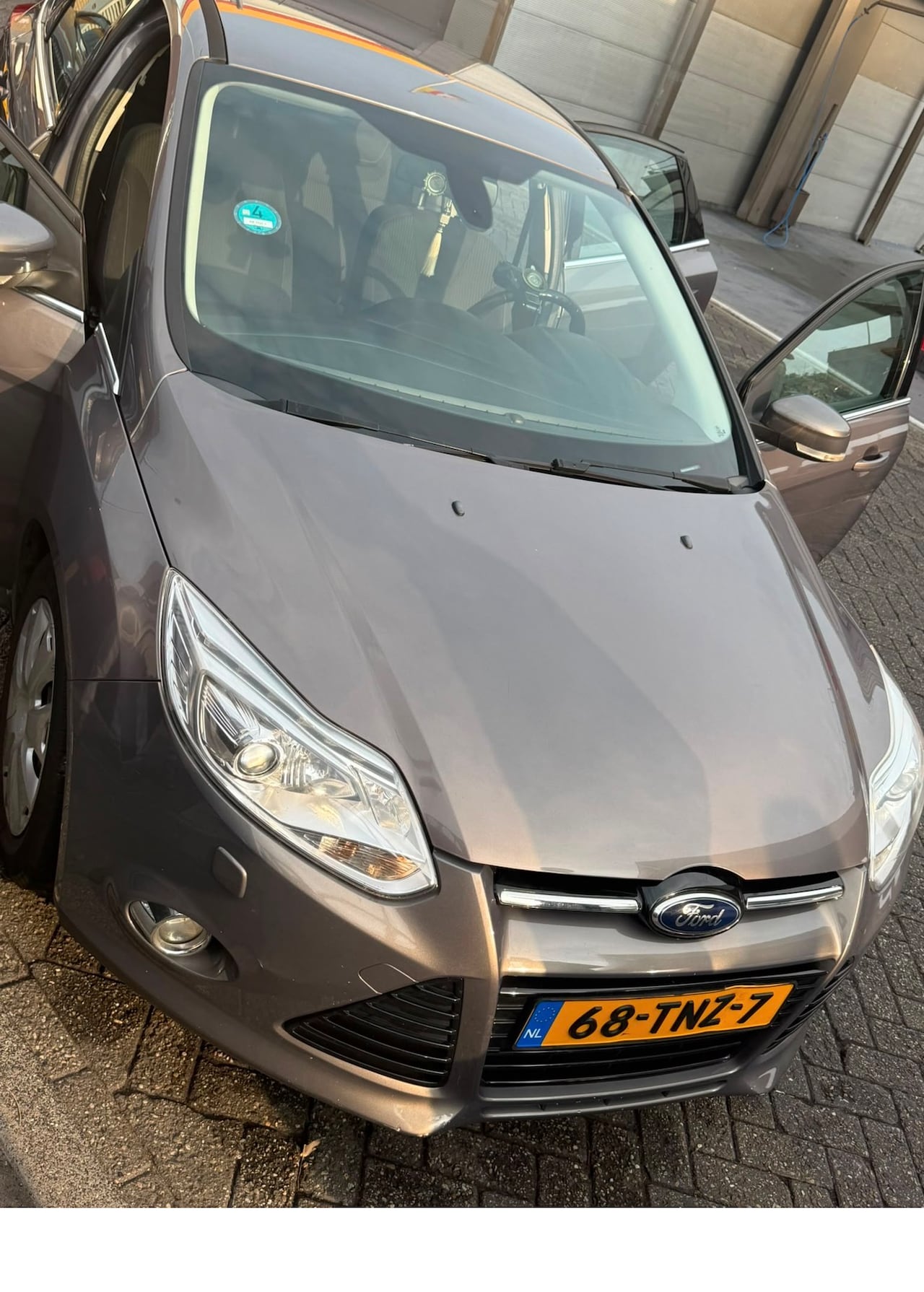 Ford Focus - 1.6 TI-VCT Titanium - AutoWereld.nl