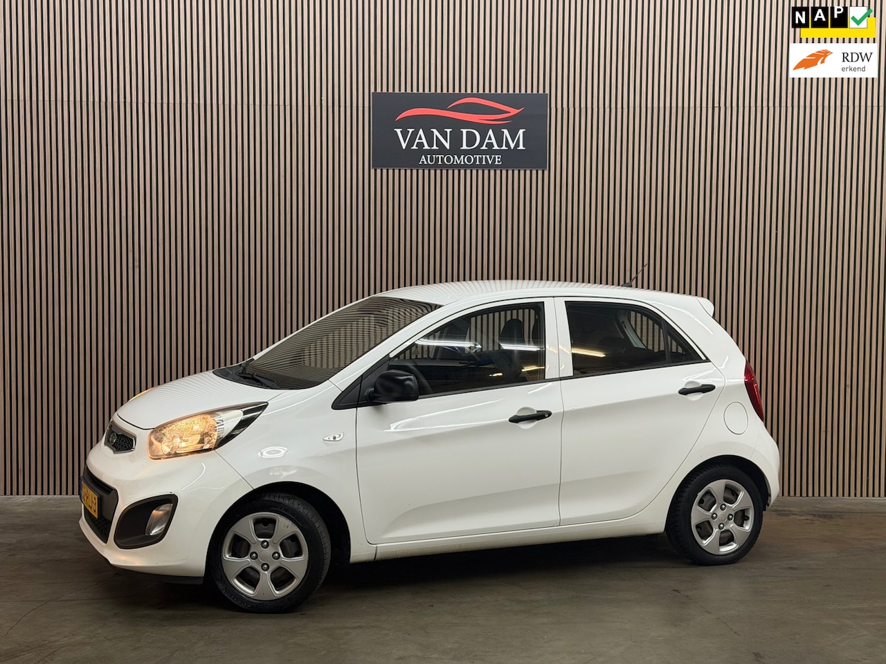 Kia Picanto - 1.0 CVVT Comfort Pack 2011 NAP AIRCO BLUETOOTH - AutoWereld.nl