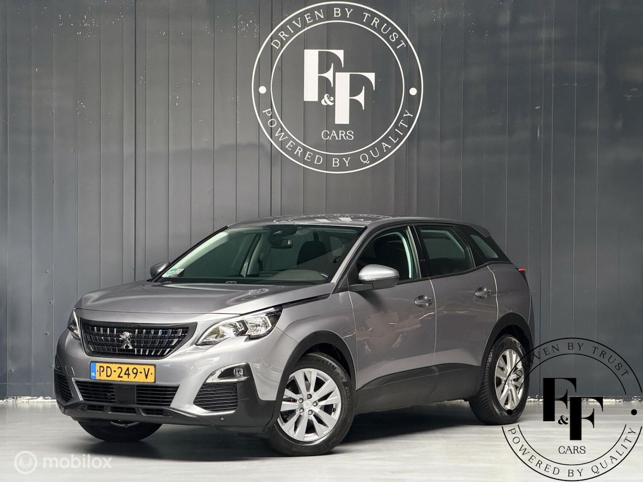 Peugeot 3008 - 1.2 PureTech Active|Automaat|CarPlay|Camera|Trekhaak|NAP - AutoWereld.nl