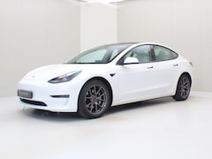 Tesla Model 3 - Long-Range AWD 351pk 75 kWh UPGRADE [ WIT LEDER+RYZEN AMD+WARMTEPOMP+AUTOPILOT ]