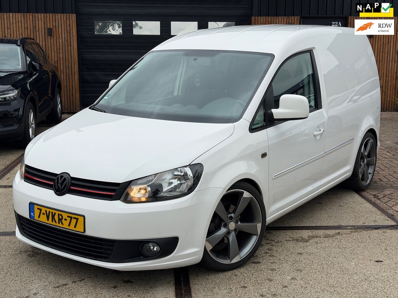 Volkswagen Caddy - 1.6 TDI Airco Cruise Carplay - AutoWereld.nl