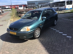 Kia Rio - 1.5 LS Bj2004/81000km
