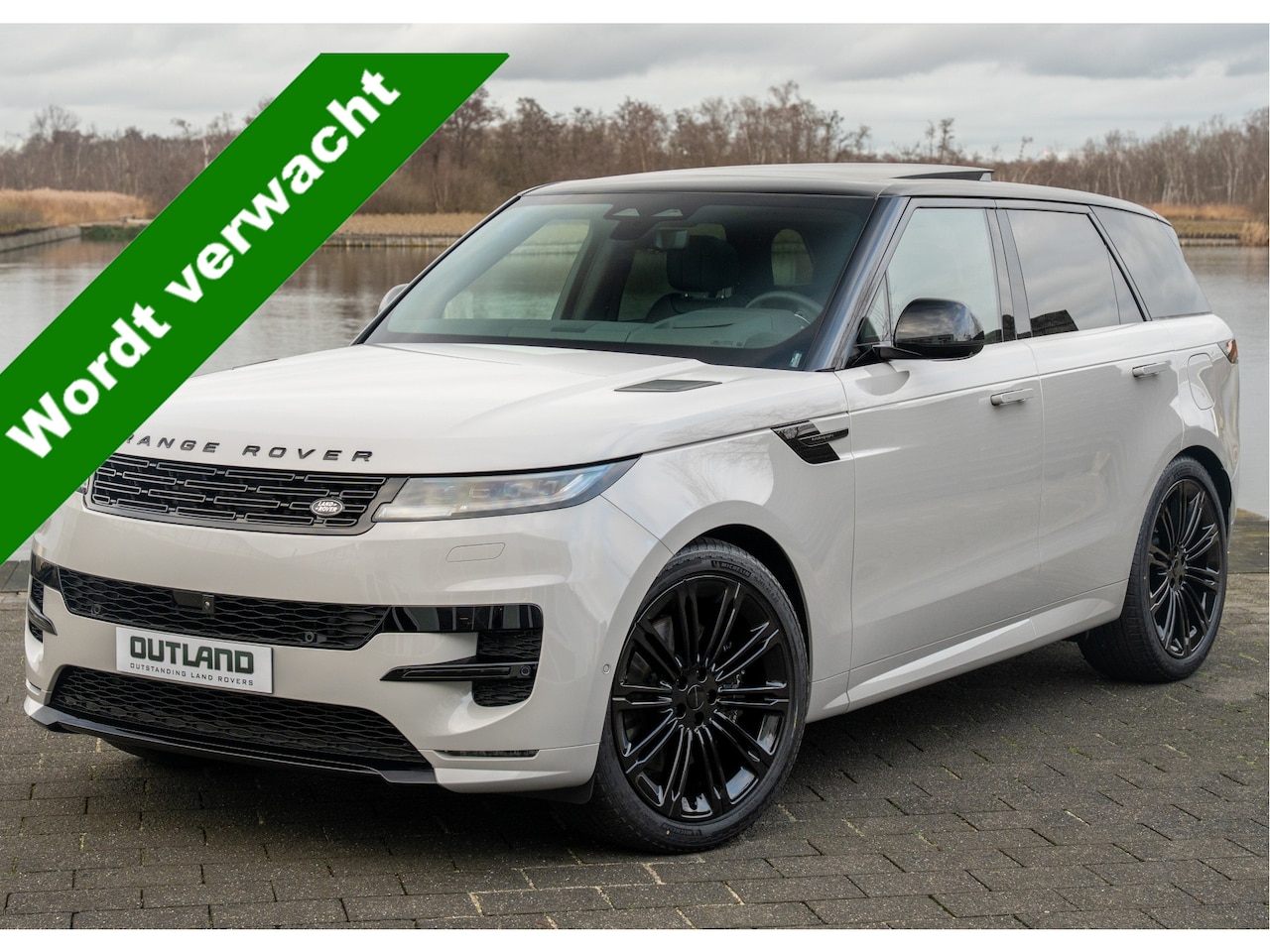 Land Rover Range Rover Sport - P550e Autobiography | VERWACHT | Borasco Grey | Full Options | Enhanced Black Pack | Zwart - AutoWereld.nl