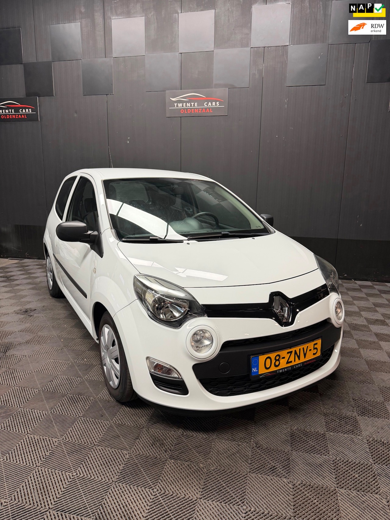 Renault Twingo - 1.2 16V Authentique | Cruise | NAP | Nieuwe APK | - AutoWereld.nl