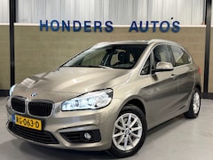 BMW 2-serie Active Tourer - 218i Executive AUT | TREKHAAK | CAMERA | PDC | NAP. ORIG.NL | CRUISE | NAVIGATIE | BUETOOT
