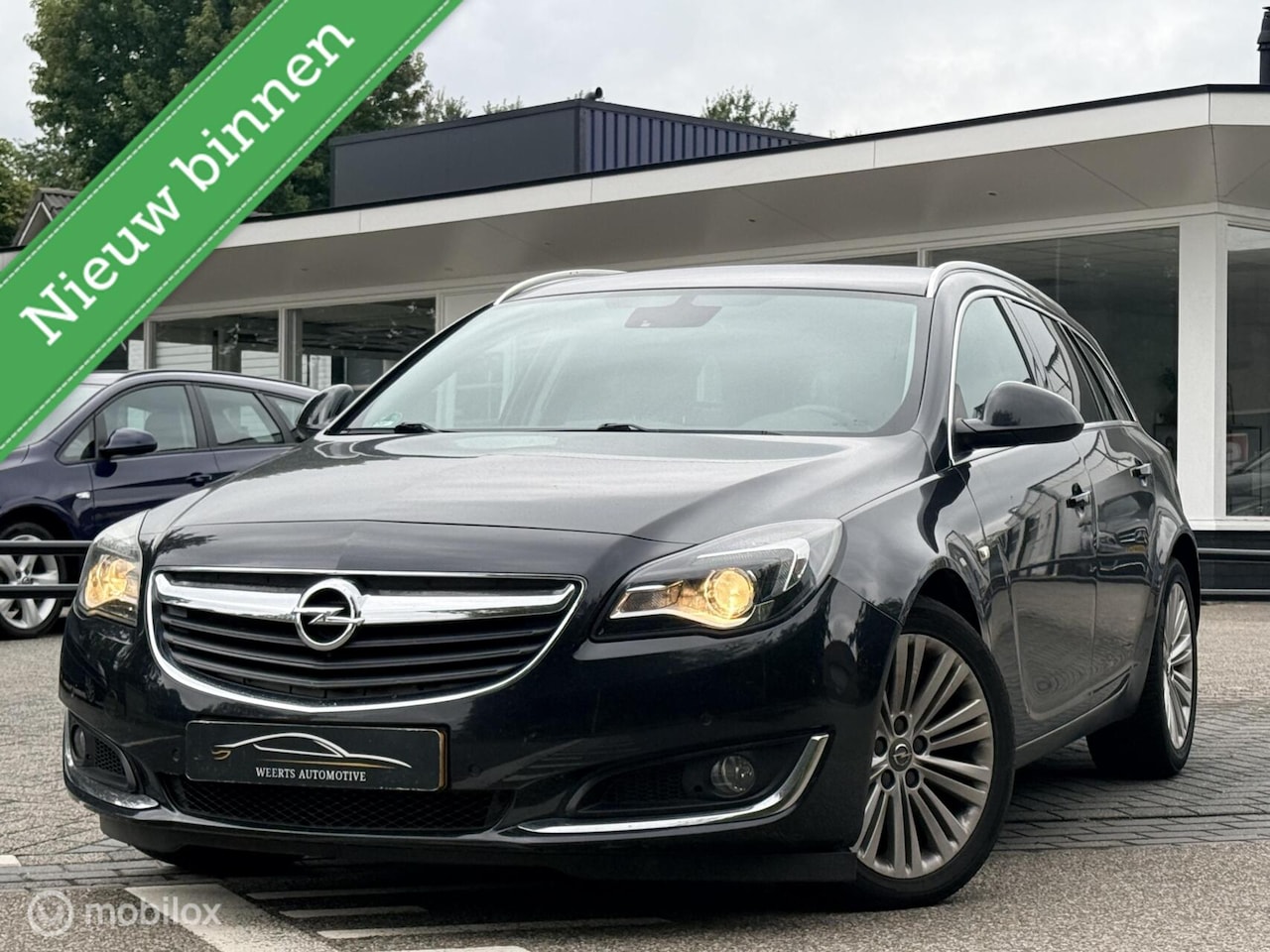 Opel Insignia Sports Tourer - 1.6 CDTI|NIEUWE KETTING|TREKHAAK - AutoWereld.nl