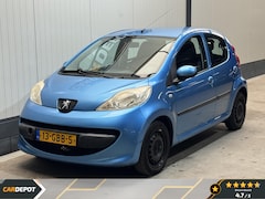 Peugeot 107 - 1.0-12V XS