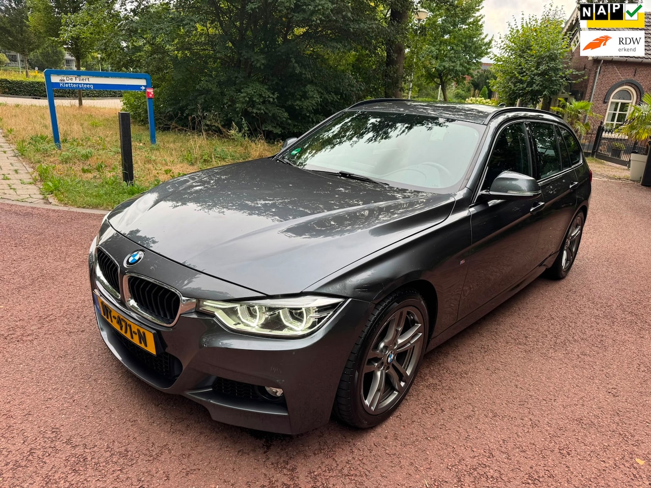BMW 3-serie Touring - 318i Centennial Executive / Navi / Xenon / Automaat / led / PDC - AutoWereld.nl