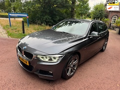 BMW 3-serie Touring - 318i Centennial Executive / Navi / Xenon / Automaat / led / PDC