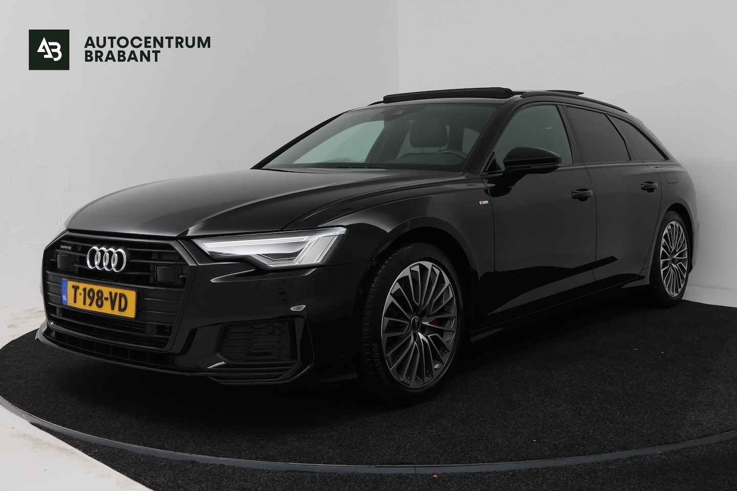 Audi A6 Avant - 55 TFSI e quattro Pro Line S Competition (PANORAMADAK, TREKHAAK, CAMERA, STOELVERWAMRING, - AutoWereld.nl