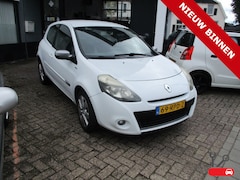 Renault Clio - 1.2 Night & Day