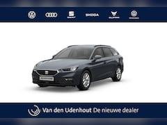 SEAT Leon Sportstourer - 1.5 eTSI 116 7DSG Style Business Intense | Achteruitrijcamera | Automatisch dimmende binne