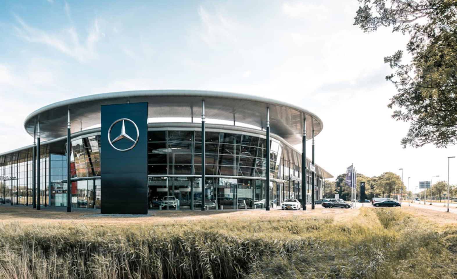 Mercedes-Benz A-klasse - 250 e Business Solution Luxury Limited Ledverlichting | Stoelverwarming voor | Sfeerverlic - AutoWereld.nl