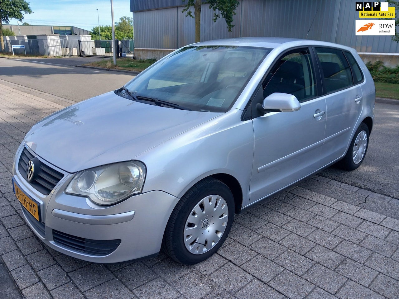 Volkswagen Polo - 1.4-16V Optive 1.4-16V Optive, 1e eigenaar, Dealer onderhouden, Inruil mogelijk. - AutoWereld.nl