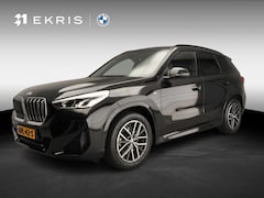 BMW X1 - sDrive20i | M-Sportpakket | LED | Navigatie | Trekhaak | Sportstoelen | Stoelverwarming |