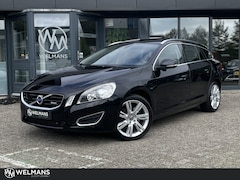 Volvo V60 - 3.0 T6 AWD Summum Schuifdak | ACC | BLIS | Keyless
